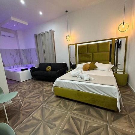 San Ferdinando Suite Room Nápoly Kültér fotó
