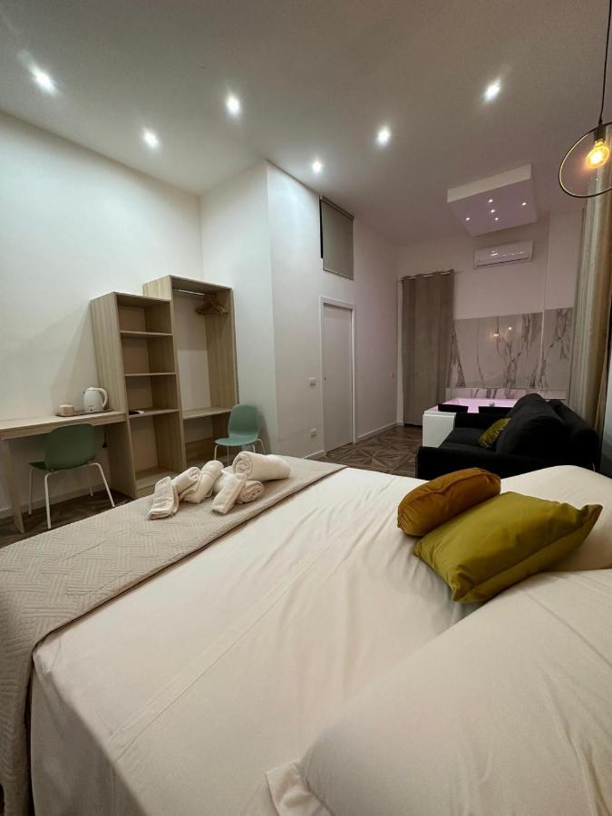San Ferdinando Suite Room Nápoly Kültér fotó